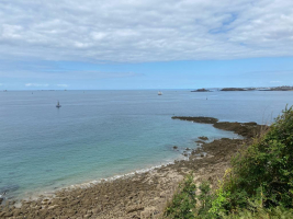 Dinard, Silence on tourne...